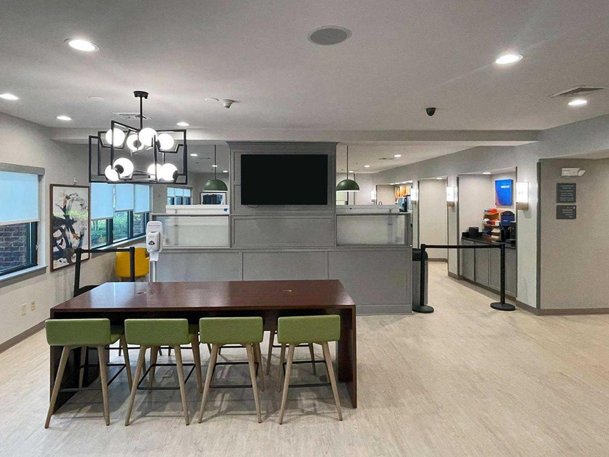 Comfort Suites Mobile-South Alabama University Area エクステリア 写真
