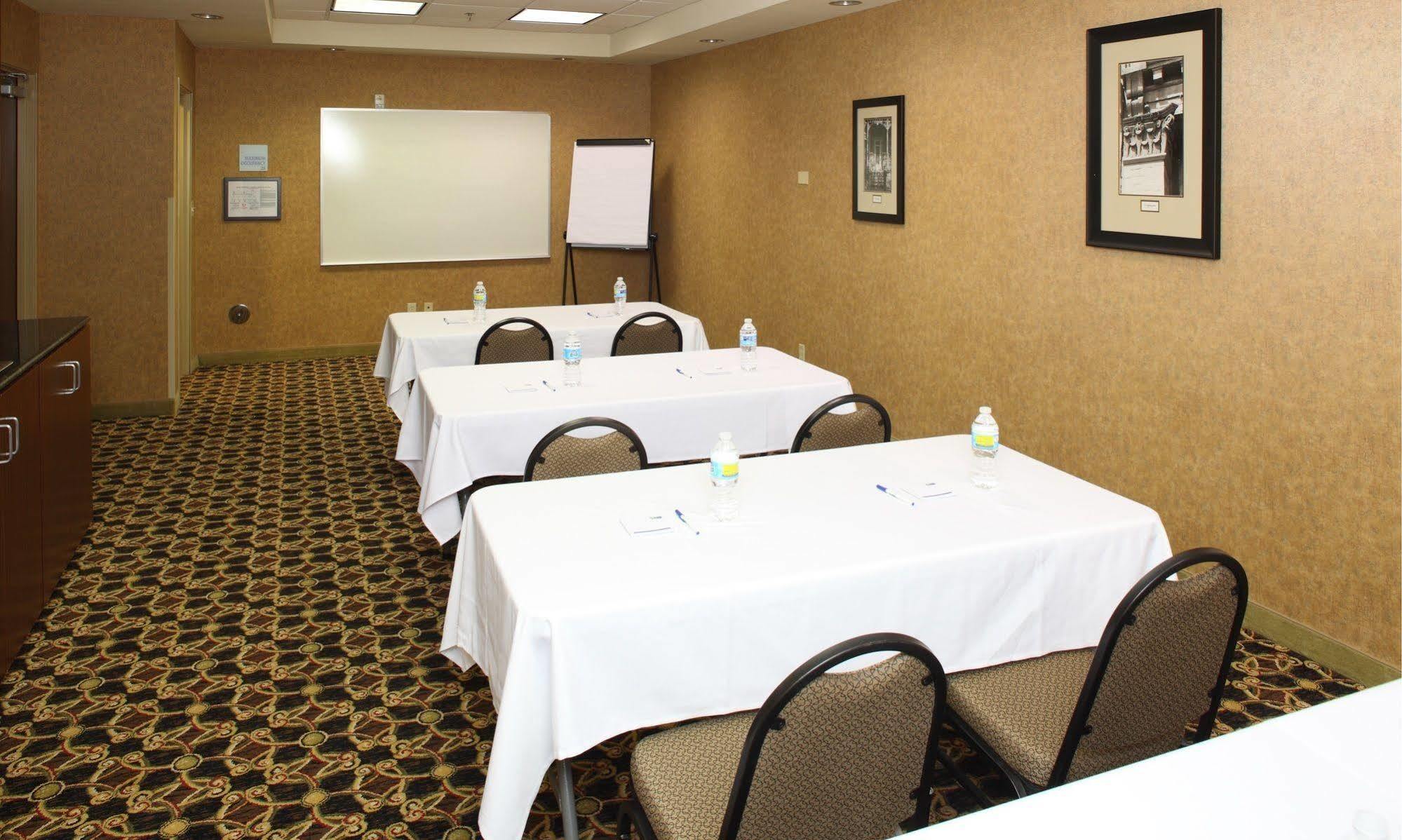 Comfort Suites Mobile-South Alabama University Area エクステリア 写真