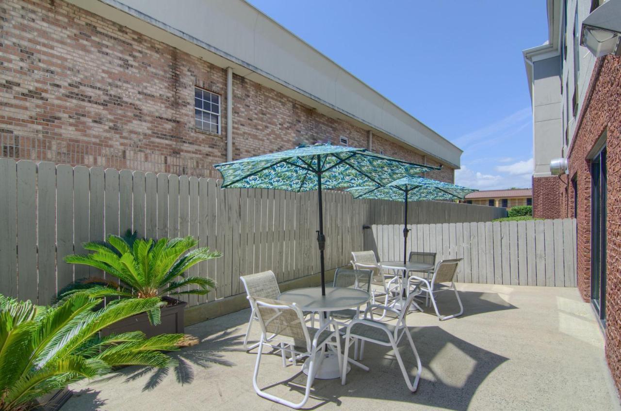 Comfort Suites Mobile-South Alabama University Area エクステリア 写真